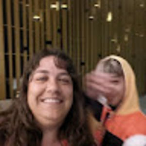 Meet your Posher, Melissa